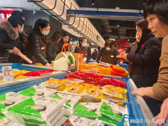 场“争奇斗艳”庆佳节麻将胡了菏泽汤圆市(图1)